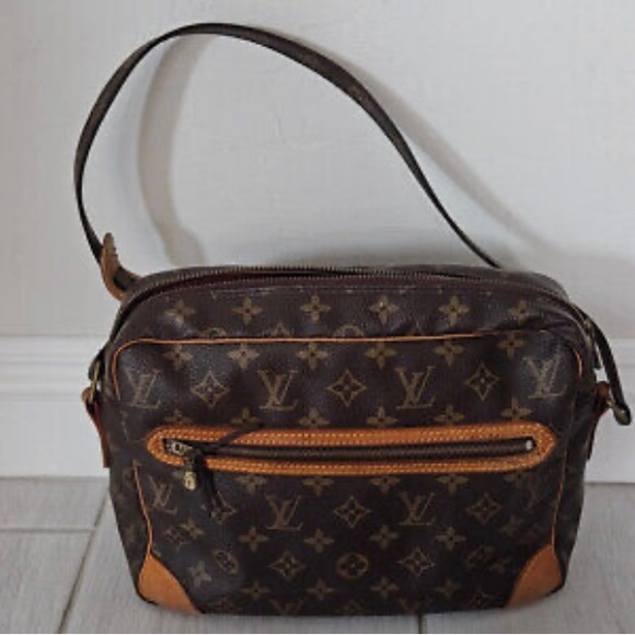 Louis Vuitton Bags Vintage Louis Vuitton Authentic Potomac Bag